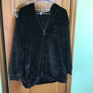Ideology fuzzy pullover